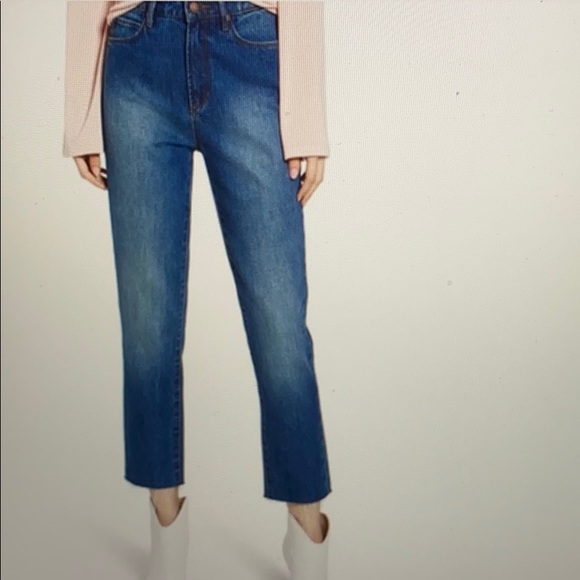 trendy high waisted jeans